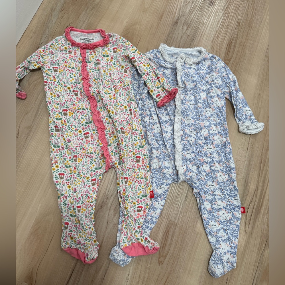 Magnetic Me PJs set
